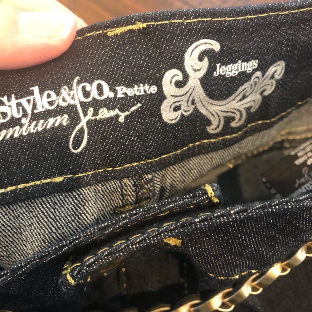 Style & Co. Dark Wash Embellished Pocket Jeggings - Picture 3 of 5
